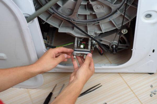 Washer and dryer repair service with tools ready on-site